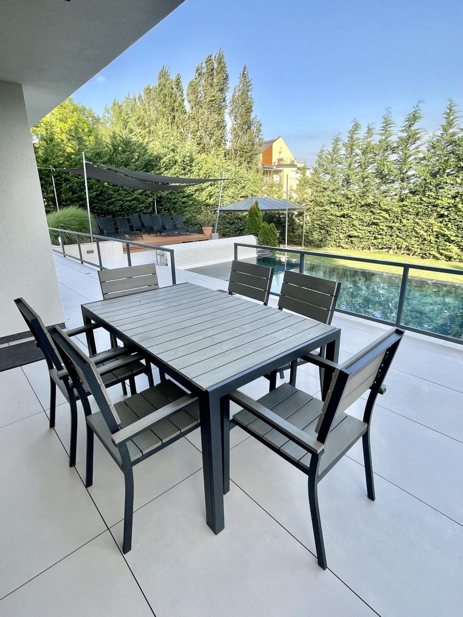 Golden Relax Apartments Балатонфюред Экстерьер фото